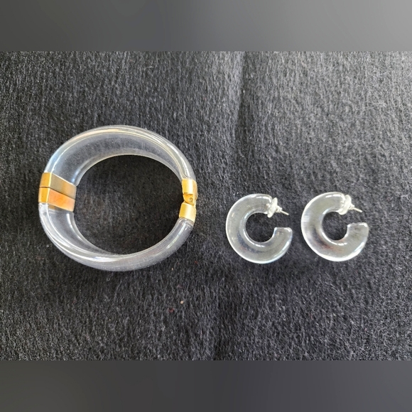Vintage Lucite Bracelet and Earring Set - Picture 1 of 7